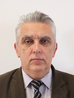 Dr. Zsolt Maros